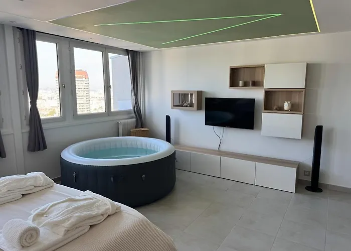 Jaccuzi, Tour Eiffel, Led Multicolores 13 *